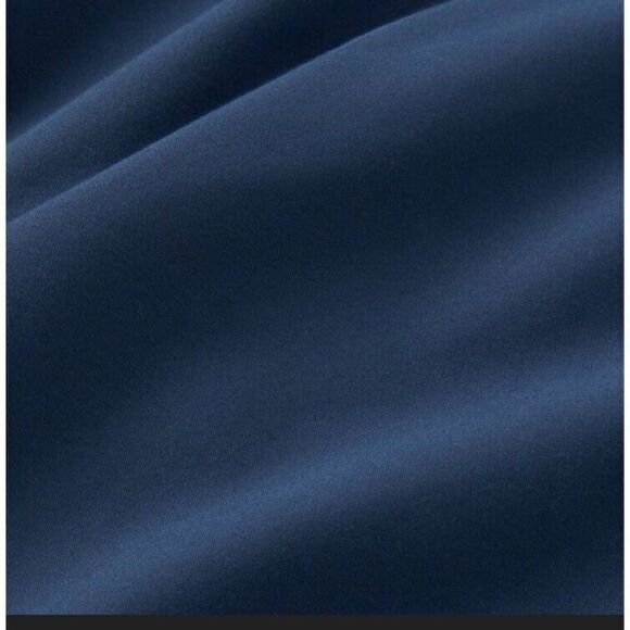 Threshold Blue Bed Flat Top Sheet - Picture 4 of 5